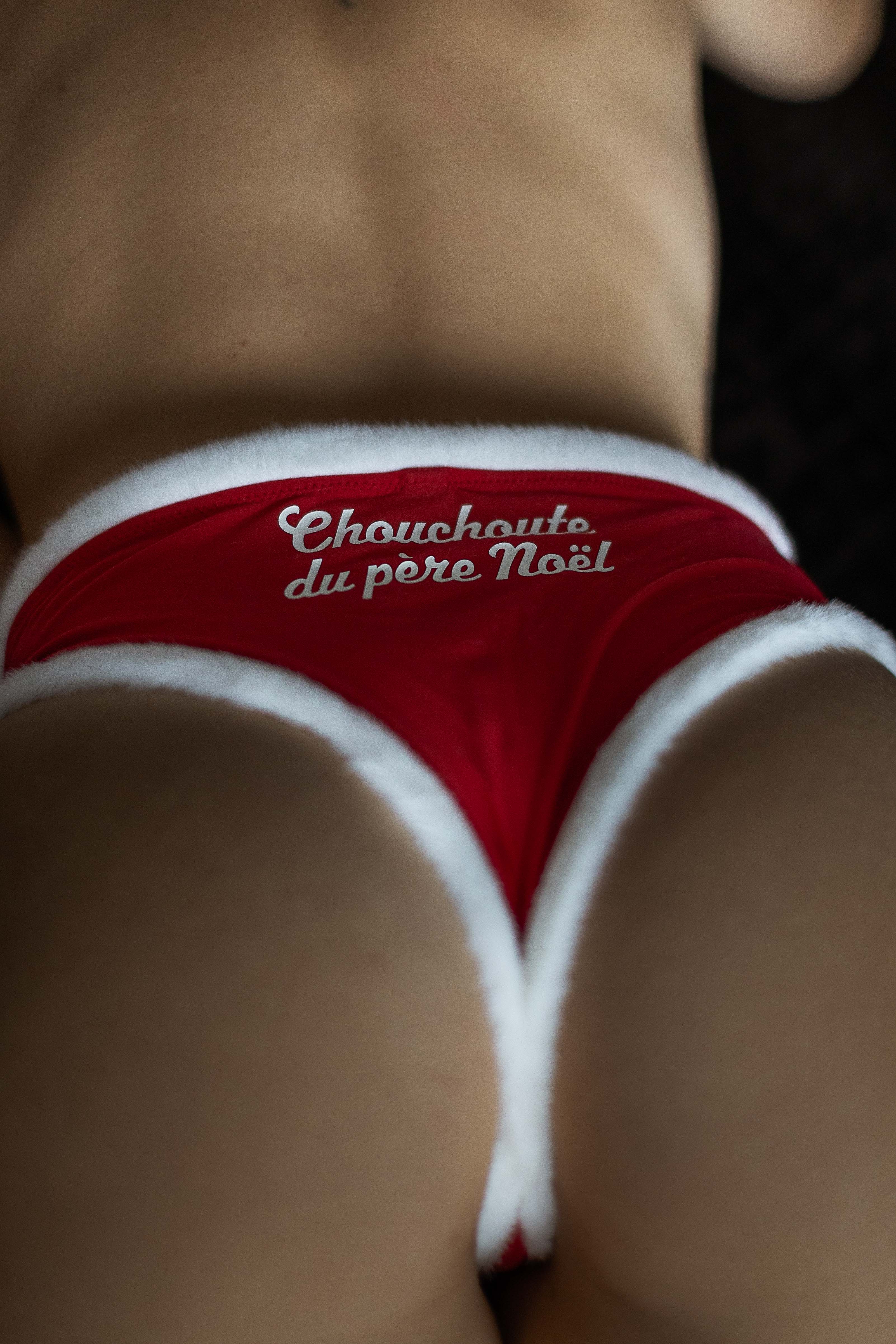 https://www.velvetboudoir.fr/wp-content/uploads/2023/11/photo-boudoir-erotique-7.jpg